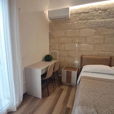 Affittacamere La Dimora Del Vento 3*